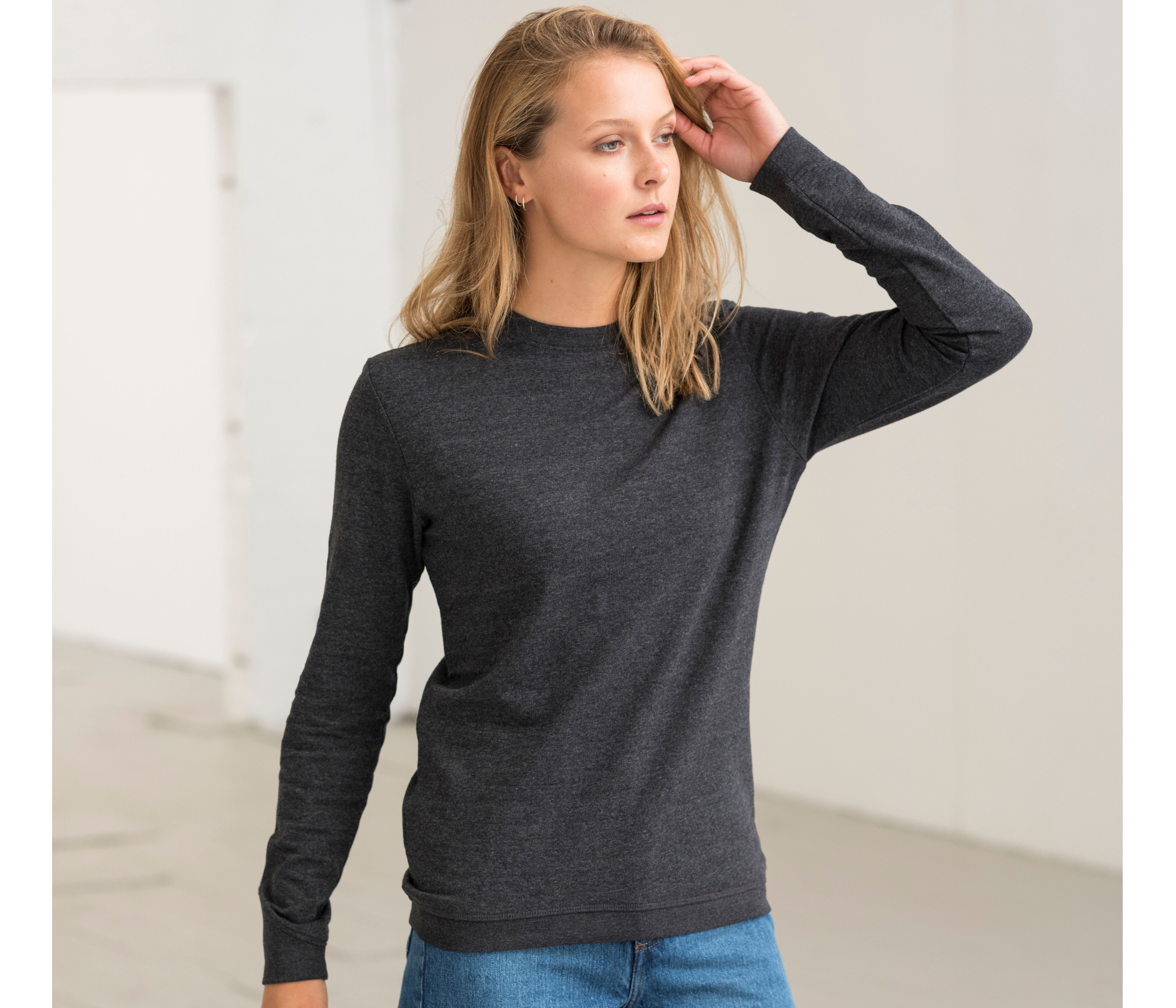 BANFF SUSTAINABLE SWEATSHIRT