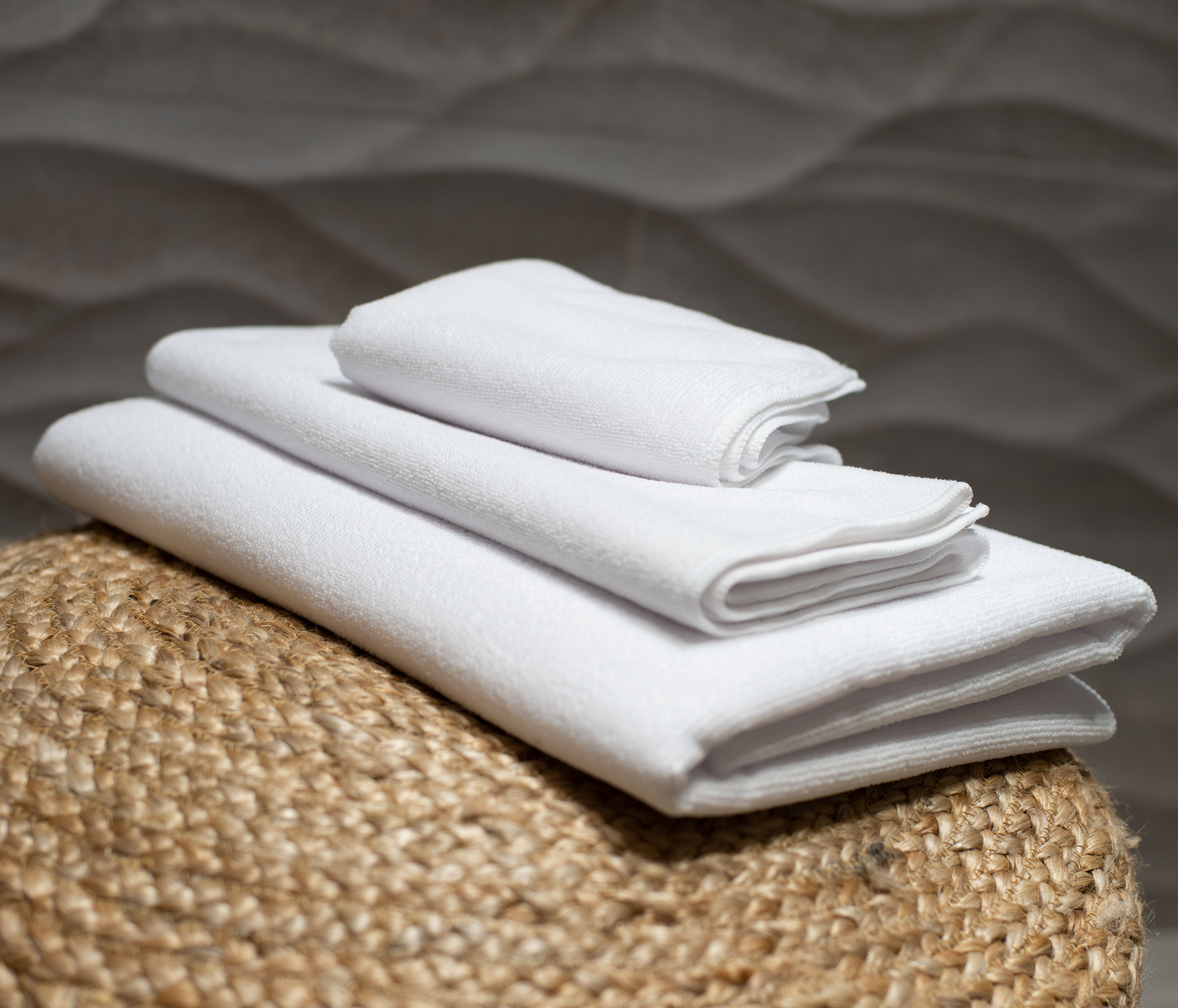 MICROFIBRE SPORT TOWEL
